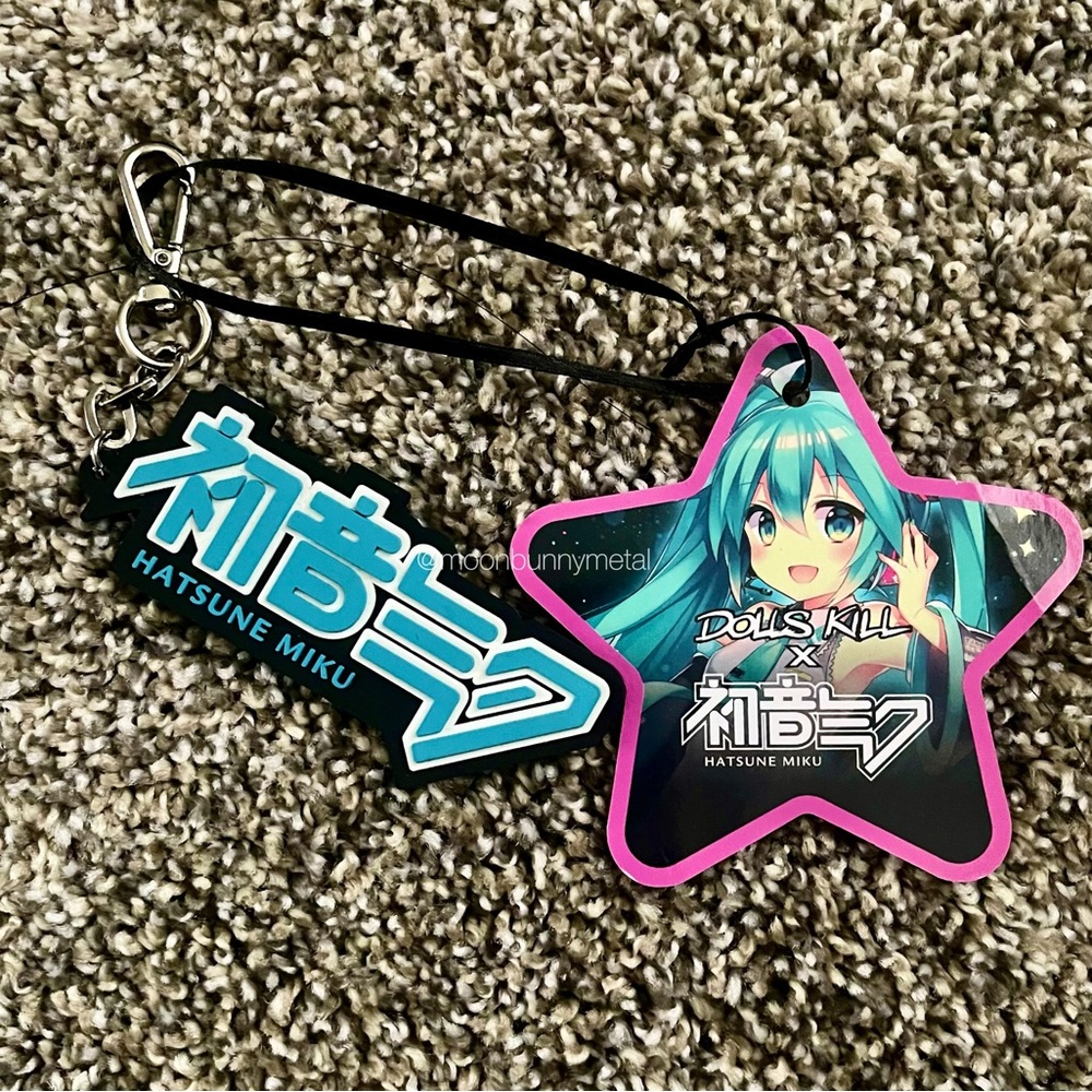 Sold out - Hatsune Miku Dolls Kill Collab Keychain rubber charm Anime Charm